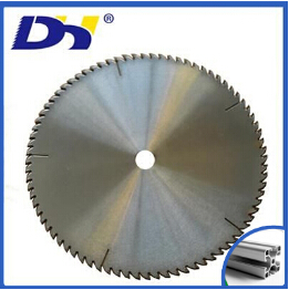 遵循鋁門框鋸片的使用規(guī)律，為鋁門框鋸片保壽